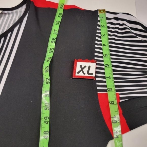 Red and Black Tunic Loose Fit Top or Relaxed Fit Tunic Top - Sizes S / M / L/ XL - Picture 7 of 12